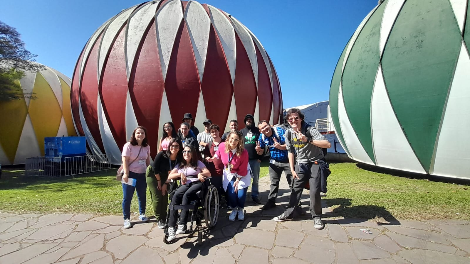 Aprendizes divulgando a ACADEF na Expointer